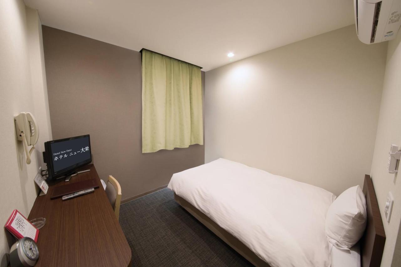 Business Hotel New Daiei Ashikaga Zewnętrze zdjęcie